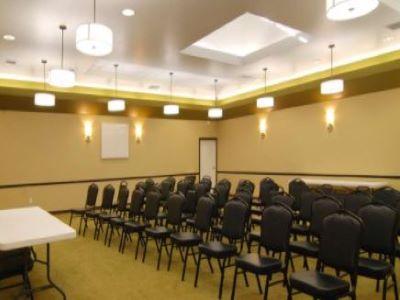 Western Canoga Park Motor 4*