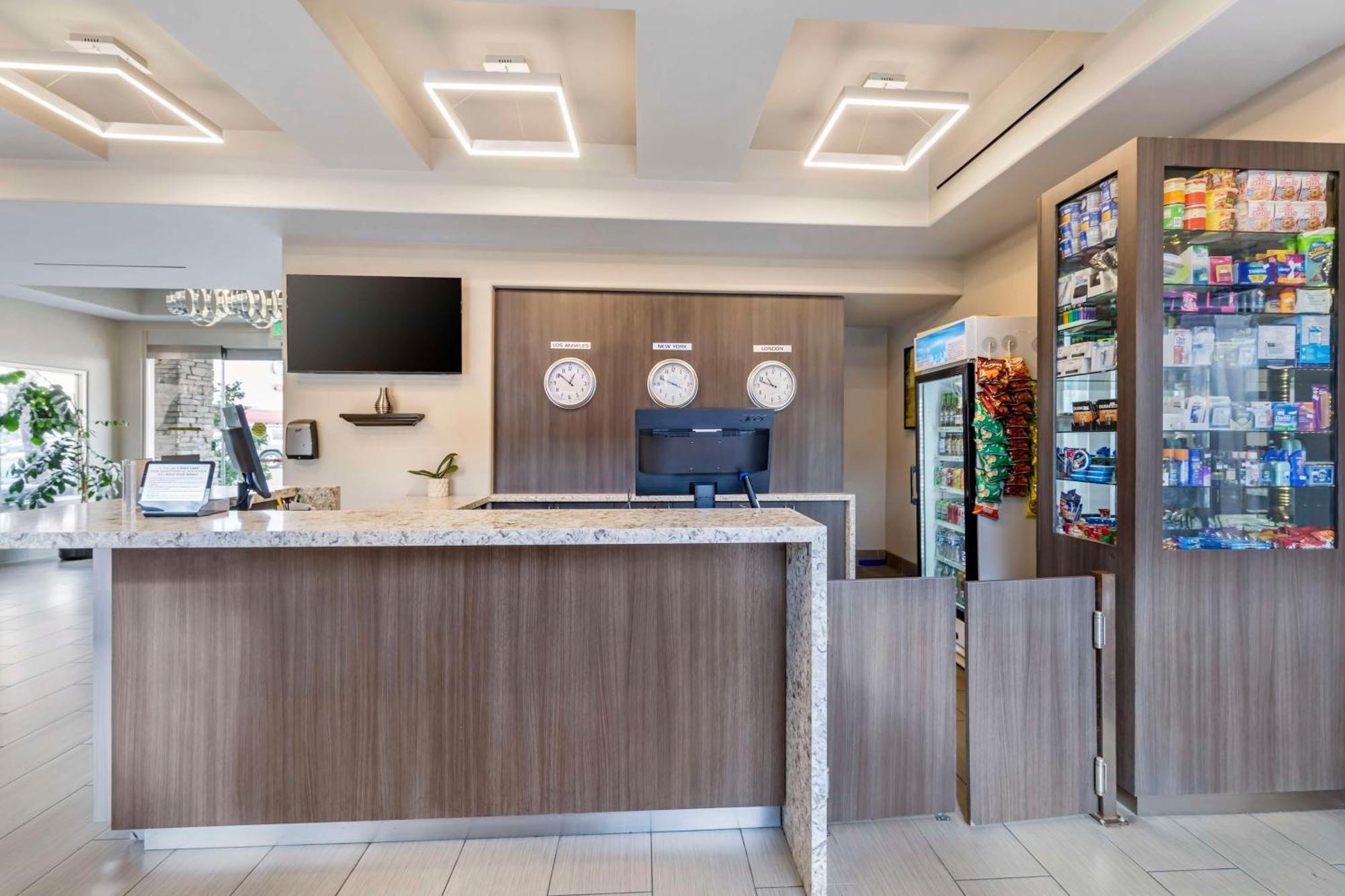 Hotel Western Canoga Park Motor