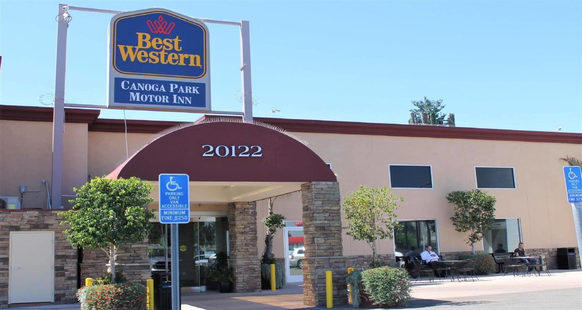Western Canoga Park Motor 4* Los Angeles